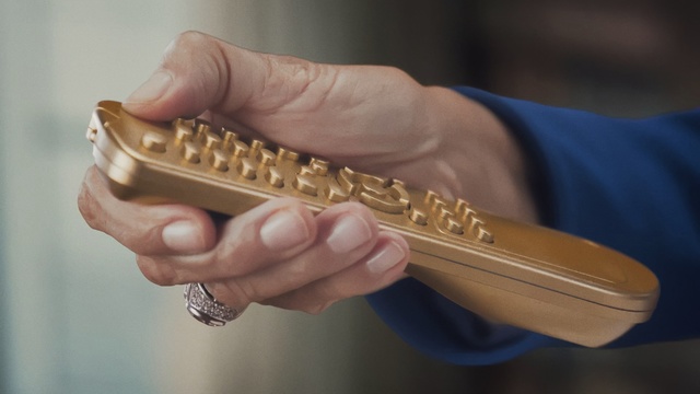 Video Reference: Hand, Finger, Musical instrument
