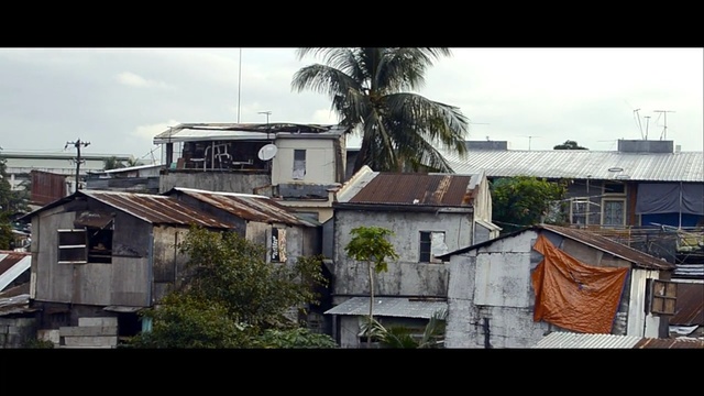Video Reference: residential area, town, urban area, house, suburb, neighbourhood, sky, home, roof, tree