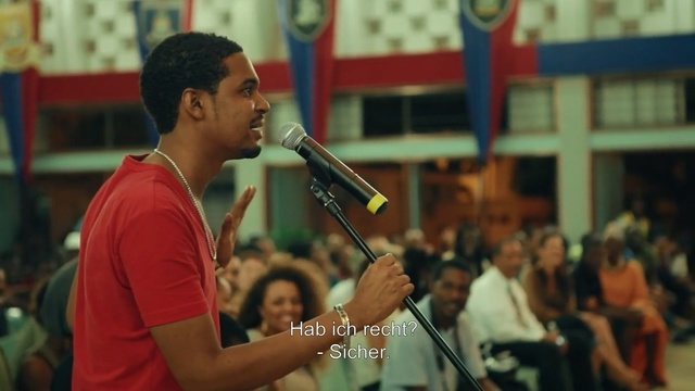 Video Reference: crowd, temple, recreation, audience, performance, Person