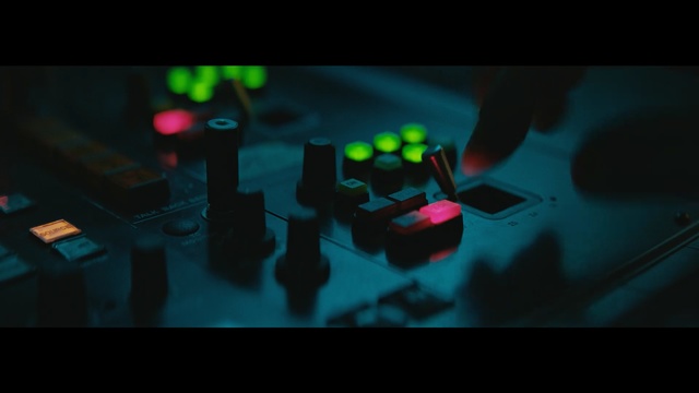 Video Reference: Light, Visual effect lighting, Graphic design, Photography, Technology, Space, Darkness, Graphics, Macro photography