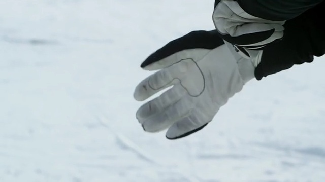 Video Reference: Glove, White, Hand, Snow, Personal protective equipment, Finger, Gesture, Fashion accessory, Winter, Freezing