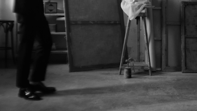 Video Reference: White, Black, Photograph, Standing, Black-and-white, Snapshot, Monochrome, Floor, Monochrome photography, Leg, Building, Person, Man, Sitting, Street, Woman, Holding, Riding, Room, Umbrella, Young, Walking, Boy, Table, Bench, Tripod, Doing, Trick, Living, City, Phone, Laying, Cat, Playing, Black and white