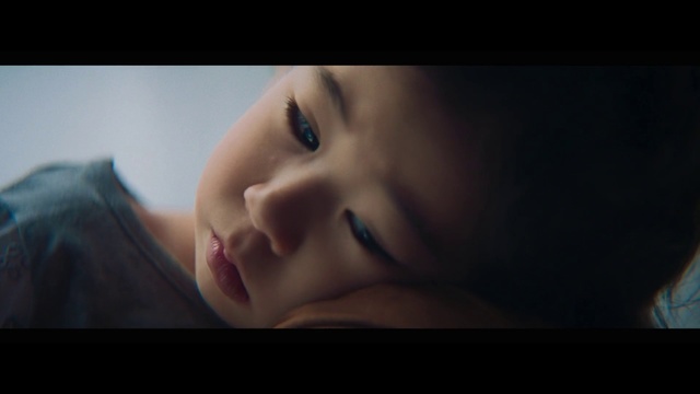 Video Reference: Face, Nose, Skin, Lip, Cheek, Eyebrow, Chin, Beauty, Head, Close-up