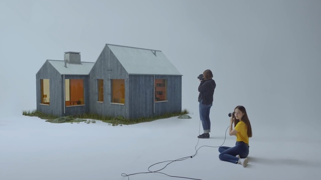 Video Reference: Winter, Snow, Atmospheric phenomenon, House, Water, Freezing, Home, Sky, Arctic, Geological phenomenon, Person