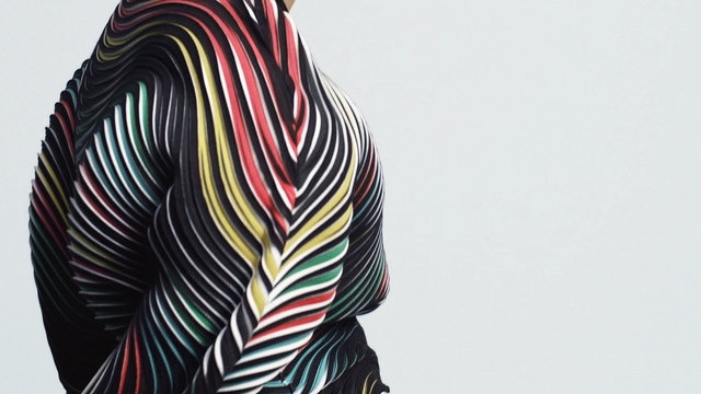 Video Reference: shoulder, neck