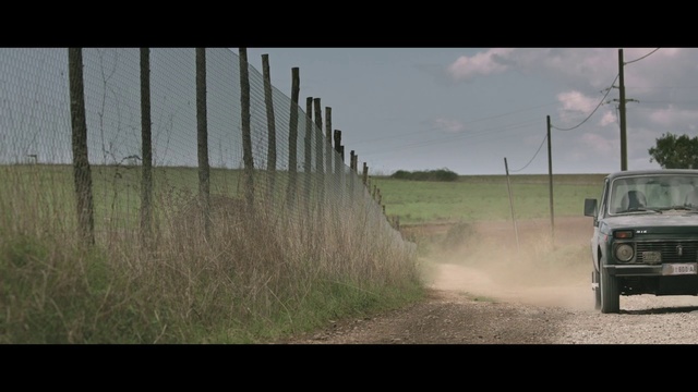 Video Reference: Vehicle, Car, Mode of transport, Grass, Off-road vehicle, Automotive exterior, Automotive design, Off-roading, Rural area, Soil