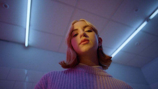 Video Reference: Hair, Face, Beauty, Skin, Eyebrow, Head, Chin, Nose, Cheek, Lip, Person