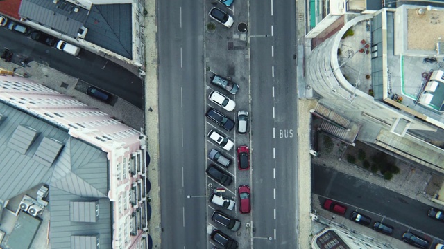 Video Reference: Metropolitan area, Transport, Urban area, Architecture, Intersection, Metropolis, Thoroughfare, City, Street, Road