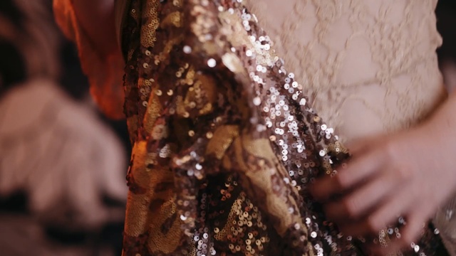 Video Reference: fashion, jewellery, tradition, haute couture, ceremony, Person