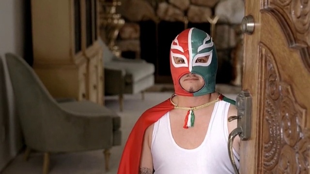 Video Reference: Shield, Mail, Headgear, Armour, Knight, Fictional character, Event, Personal protective equipment, Carmine, Mask