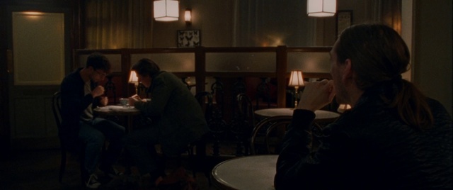 Video Reference: Conversation, Interaction, Event, Room, Darkness, Restaurant, Night, Screenshot