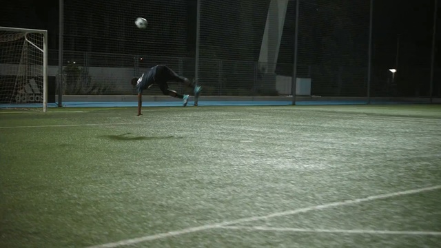 Video Reference: Sport venue, Grass, Flooring, Tennis court, Player, Floor, Sports training, Sports, Sports equipment, Net