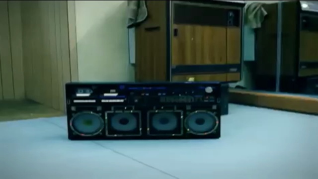 Video Reference: technology, electronics, computer hardware, media player, electronic instrument, boombox, stereophonic sound, audio equipment, loudspeaker, radio, Person