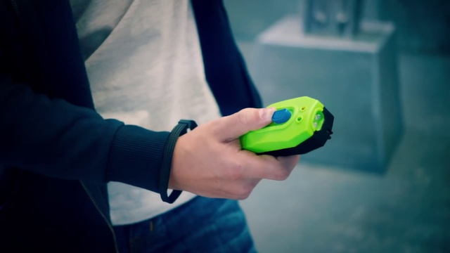 Video Reference: Green, Finger, Arm, Hand, Wrist, Thumb