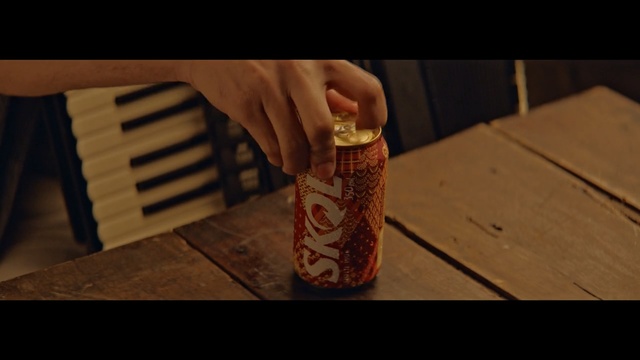 Video Reference: Drink, Cola, Coca-cola, Carbonated soft drinks, Hand, Soft drink, Liqueur, Finger, Aluminum can, Nail