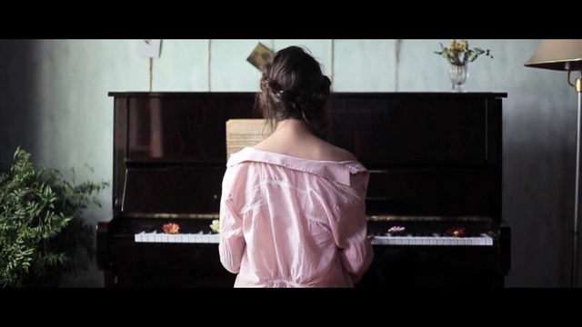 Video Reference: Pianist, Piano, Musician, Musical instrument, Music, Shoulder, Electronic device, Technology, Keyboard, Digital piano