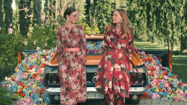 Video Reference: Street fashion, Fashion, Dress, Spring, Hippie, Summer, Floral design, Flower, Plant, Fashion accessory, Person