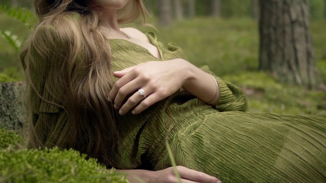 Video Reference: People in nature, Hair, Grass, Hand, Tree, Human, Adaptation, Long hair, Organism, Blond