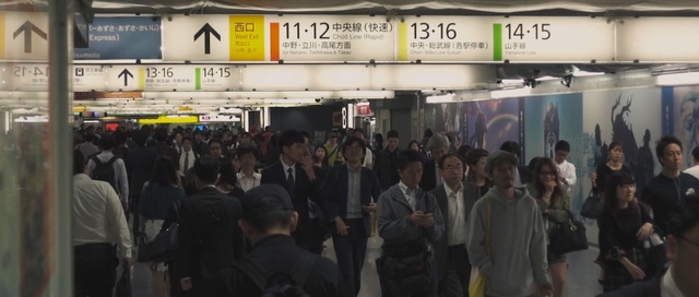 Video Reference: crowd, transport, public transport, passenger, vehicle, rapid transit