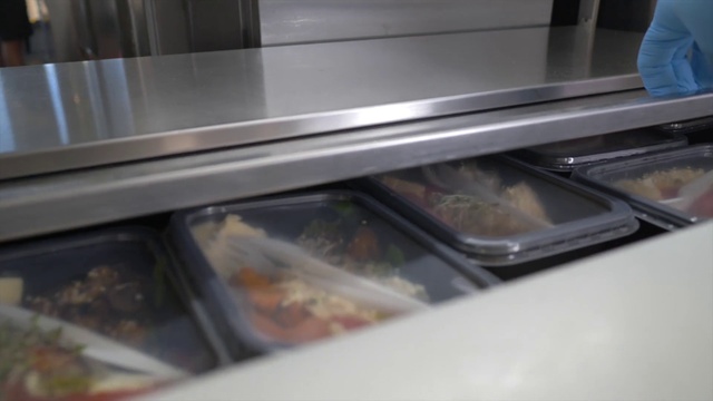 Video Reference: Food, Kitchen appliance, Toaster oven, Sheet pan, Food warmer, Ingredient, Cuisine, Gas, Home appliance, Cooking