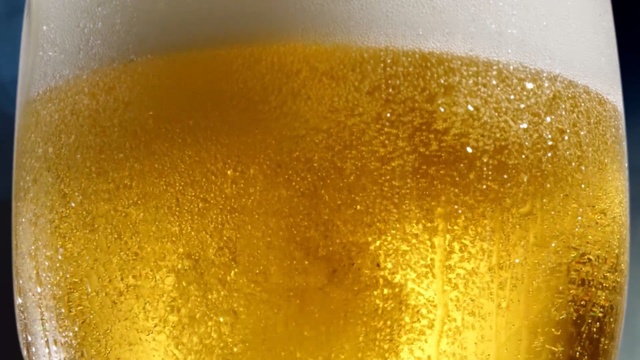Video Reference: Yellow, Champagne cocktail, Lager, Beer, Drink, Cider, Sparkling wine, Liquid