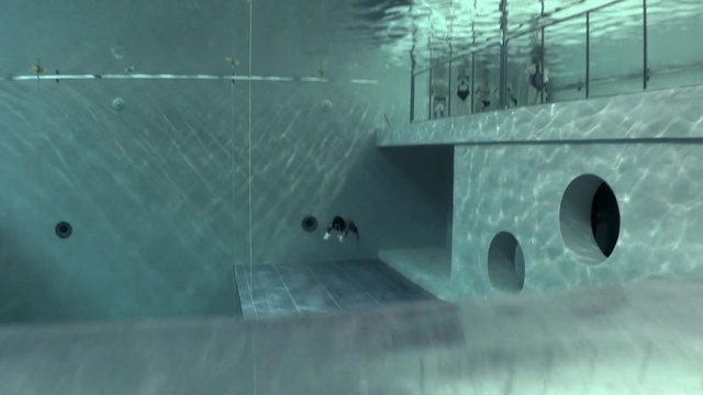 Video Reference: water, underwater, screenshot, Person