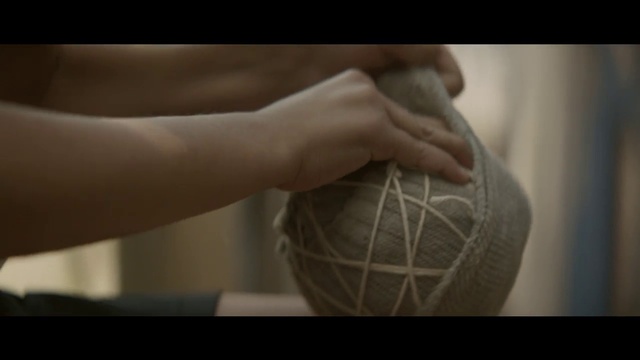Video Reference: Ball, Shoulder, Arm, Joint, Hand, Soccer ball, Finger, Photography, Muscle, Pottery