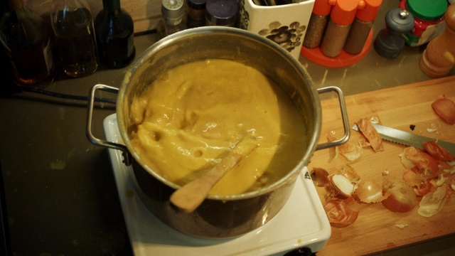 Video Reference: Dish, Food, Cuisine, Ingredient, Batter, Gravy, Hollandaise sauce, Recipe, Aioli, Produce