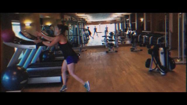 Video Reference: Strength training, Gym, Physical fitness, Fitness professional, Shoulder, Exercise, Circuit training, Human leg, Arm, Room