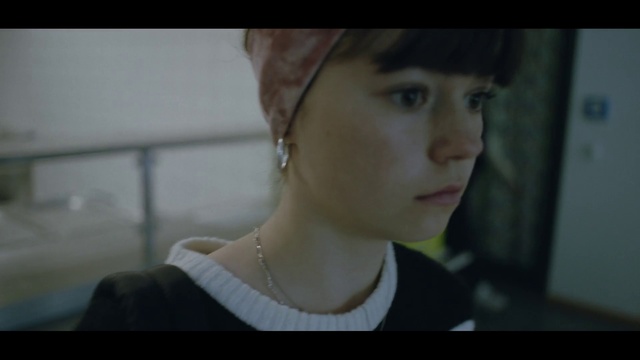 Video Reference: Face, Hair, Nose, Chin, Eyebrow, Head, Lip, Skin, Cheek, Beauty