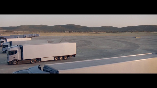 Video Reference: Transport, Sky, Infrastructure, Airport, Landscape, Vehicle, Asphalt, Horizon, Air travel, Road