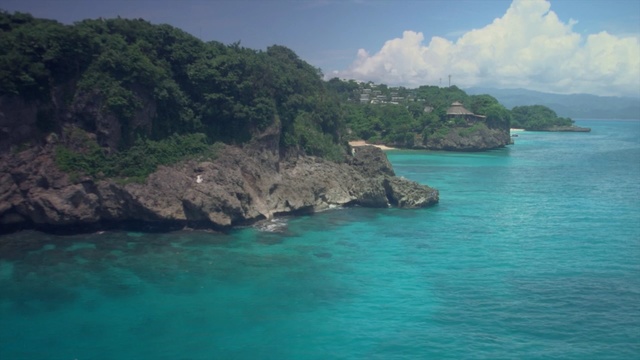 Video Reference: coastal and oceanic landforms, coast, sea, headland, nature reserve, promontory, islet, island, bay, tropics