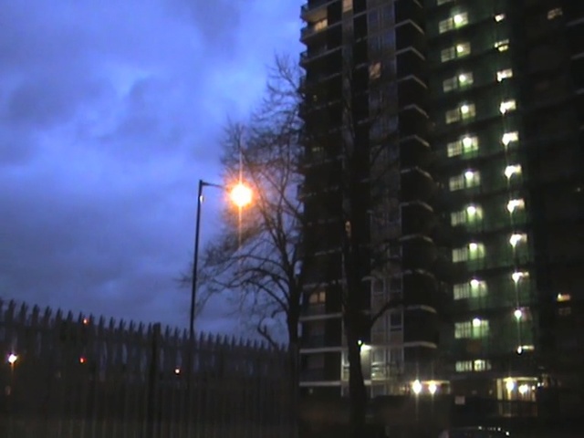 Video Reference: metropolitan area, sky, metropolis, tower block, landmark, skyscraper, urban area, building, night, city