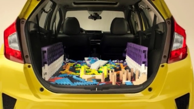 Video Reference: car, motor vehicle, vehicle, blue, yellow, vehicle door, bumper, trunk, technology, mode of transport