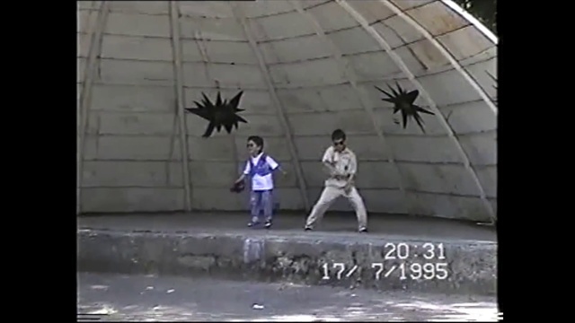 Video Reference: Photograph, Snapshot, Black-and-white, Monochrome photography, Photography, Font, Daylighting, Kung fu, Art