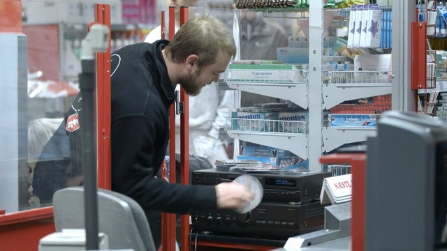 Video Reference: technology, electronic device, job, Person