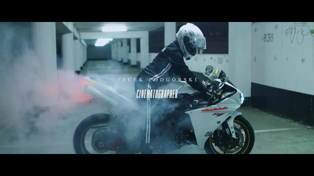 Video Reference: Land vehicle, Motorcycle, Stunt performer, Motorcycling, Vehicle, Stunt, Extreme sport, Helmet, Automotive tire, Motorcycle helmet
