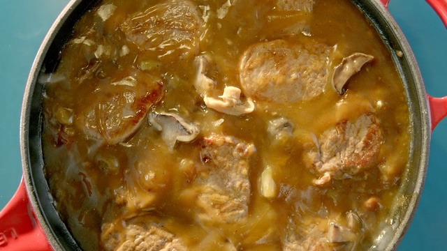 Video Reference: Dish, Food, Cuisine, Ingredient, Gravy, Curry, Meat, Stew, Produce, Korma