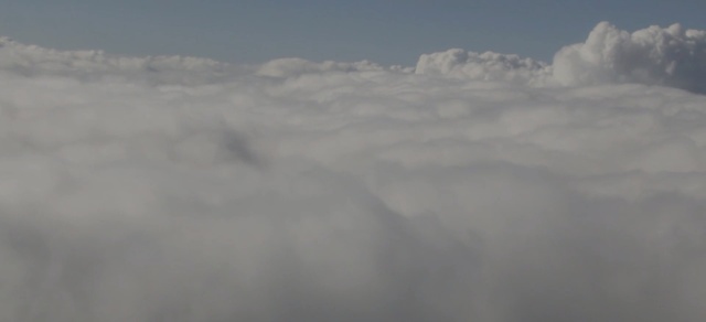 Video Reference: sky, cloud, daytime, cumulus, atmosphere, meteorological phenomenon, mist, fog, haze, horizon