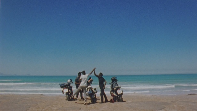 Video Reference: Beach, People on beach, Ocean, Sea, Fun, Shore, Vacation, Coast, Sky, Horizon