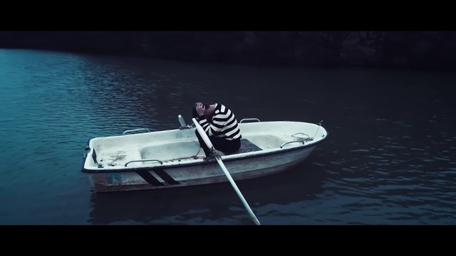 Video Reference: Water transportation, Boat, Vehicle, Water, Speedboat, Boating, Watercraft, Calm, Dinghy, Recreation