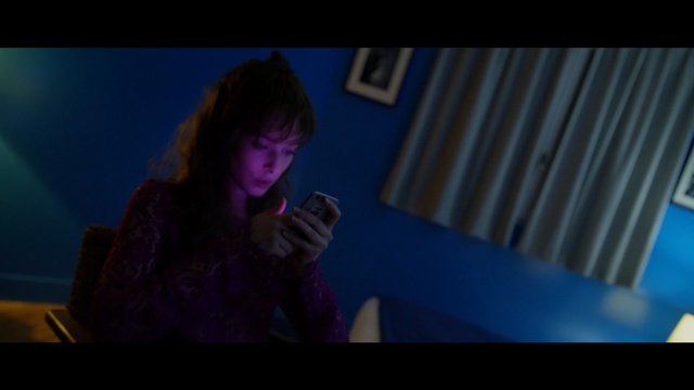 Video Reference: Singing, Blue, Music, Purple, Violet, Singer, Fun, Performance, Pop music, Song