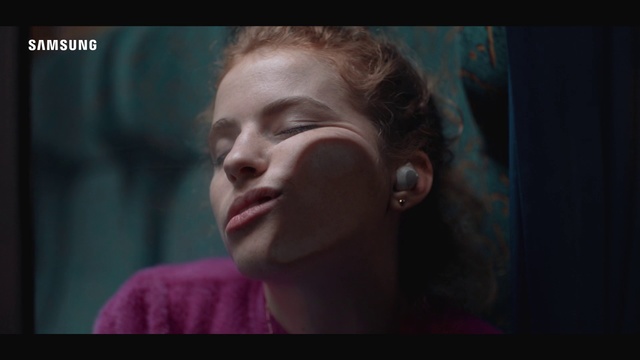 Video Reference: Face, Nose, Ear, Facial expression, Cheek, Head, Eyebrow, Skin, Forehead, Chin