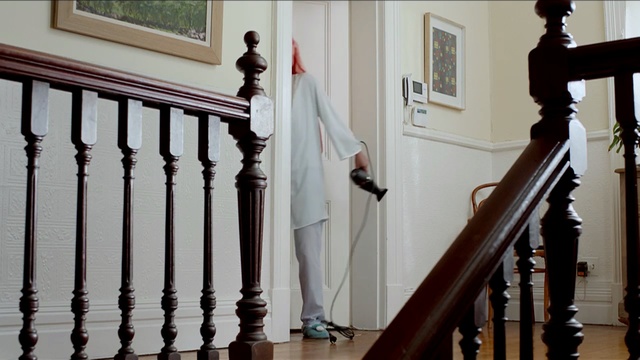 Video Reference: stairs, baluster, handrail, product, furniture, wood, flooring, house, Person