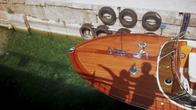 Video Reference: Vehicle, Boat, Wood