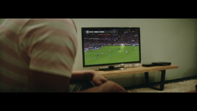 Video Reference: Electronics, Display device, Screen, Technology, Electronic device, Media, Computer monitor, Gadget, Television, Multimedia