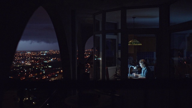 Video Reference: Sky, Light, Darkness, Night, Urban area, Atmosphere, Architecture, City, Photography, Reflection