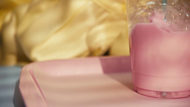 Video Reference: Pink, Sweetness, Food