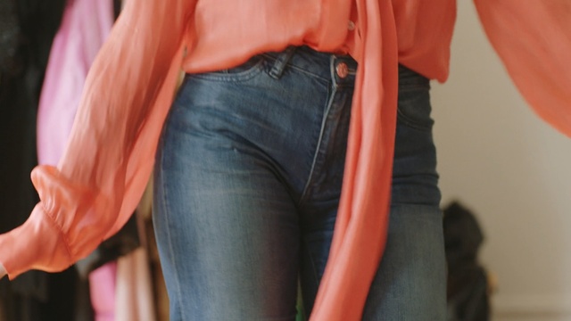 Video Reference: pink, jeans, shoulder, joint, textile, outerwear, leg, girl, thigh, hip