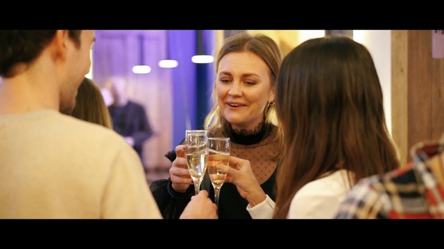 Video Reference: drink, girl, interaction, fun, conversation, event, drinking, alcohol, product, stemware, Person